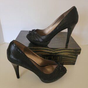 Moda Open Toe Black Heels Size 7.5